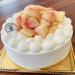 パティスリーショコランタン - この桃のボリュームといったら！！