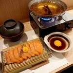 〼 - サーモンしゃぶしゃぶ
