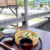 鍋と旬菜と京料理 花柳 - 