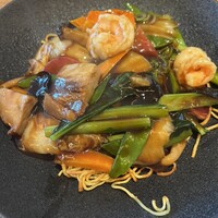 ブリル飯店 - あんかけ焼きそば