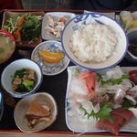 貝殻亭 - 刺身定食