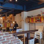 沖縄ごはん くくるやー - 店内