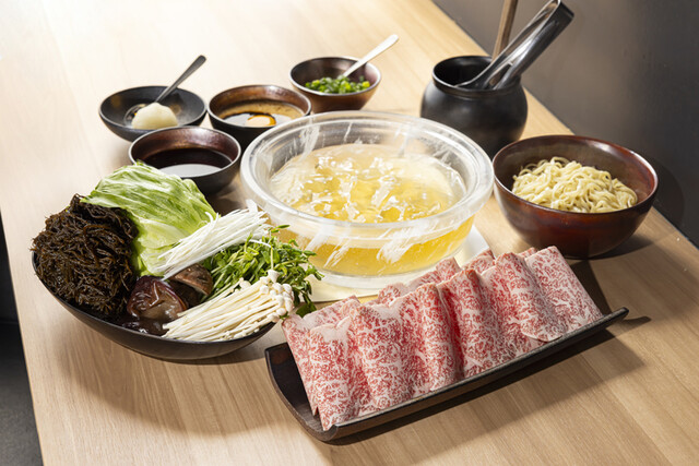 奥出雲和牛 もずくレタしゃぶ