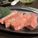 月島焼肉 牛タン処 兎月 - 