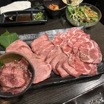月島焼肉 牛タン処 兎月 - 