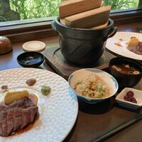 飛騨牛グリルばくろ -  飛騨牛グリルばくろ -