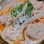 Everybody's Table - ごまだれ雲呑