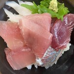 おわせ魚食堂 - 海鮮どんDX