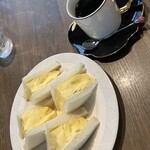 BETTER LIFE COFFEE+ROASTERS LABO - 出汁たまごサンド