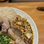 吉田カレー  - 玉ねぎアチャール