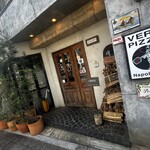 トラットリア ピッツェリア polipo - 