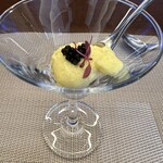 エピセ - 玉蜀黍ムース　キャビア