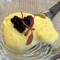 エピセ - 玉蜀黍ムース　キャビア　アップ写真