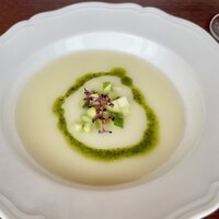 大磯迎賓舘 - ランチ　本日のスープは冷製