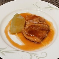 中国料理 星ヶ岡 - 国産鶏もも肉と冬瓜の醤油蒸し