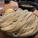 隆勝 - 