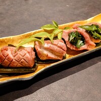 西中州焼肉 きらく - 昆布〆タン、きらくのタン