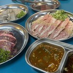 大衆焼肉酒場 まうん - 