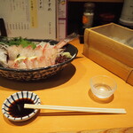 お酒・お惣菜・和食 竜田屋 - 値賀咲 天然いさぎ造り