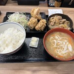 Yoshinoya Ichiyonichigosen Sakudaira Ten - 牛肉丼炸雞定食