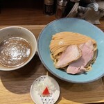 いかれたヌードル フィッシュトンズ - 