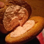 壺屋総本店 - 料理写真:バタークリームがたまらない