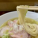 らあめん サンド - ストレートの細麺