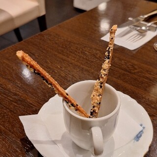 トラットリア ア・ターヴォラ_1