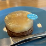 ラトリエ ドゥ ノノ - 白桃と紅茶のタルト