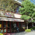 ブラッスリー・ヴィロン - 晴れた日に行きたいお店です。