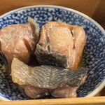 千年鮭 井筒屋 - 鮭の焼き漬け