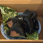 千年鮭 井筒屋 - 鮭の昆布巻き