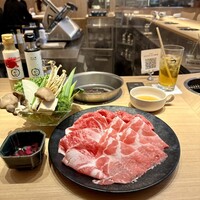 すき焼 しゃぶしゃぶつかだ KITTE大阪店 - 