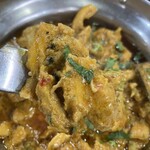 Handi レストラン - チキン・ディルバハール