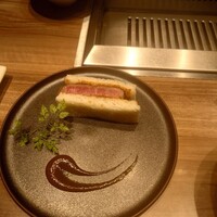 焼肉うしごろ 新宿三丁目店 - 