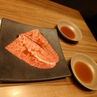 焼肉うしごろ 新宿三丁目店 - 
