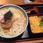 饂飩の四國 西梅田店 - 肉玉うどん定食