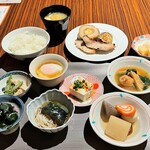 能加万菜 万庭 - おばんざい朝食ビュッフェ
