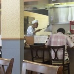 新華園 - おやっさんがんばってる♪