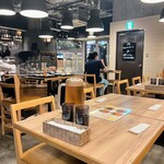 プラチナフィッシュ神谷町 TEPPANバル - 内観