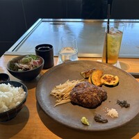 ニュー松坂 六本木店 - 