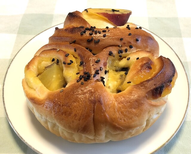 モンペリエ ヨークベニマル築館店（Montpellier） - くりこま高原（パン）の写真