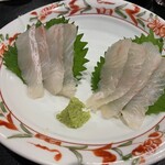 宮地亭 - 平目　昆布しめ　こまま食べます。うま味がすっごい！