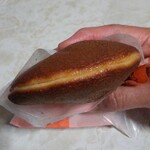 栗金糖本舗 梅屋 - 栗どら焼き