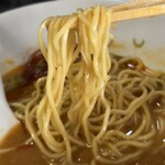 坦々麺 錦ちゃん - 麺リフト