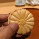 銀座 しのはら - フォアグラ最中