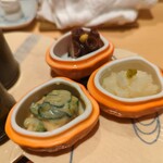 銀座 しのはら - 庄司麩とキュウリ、蛸、鱧の卵とイカの塩辛