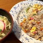 ランチハウス たまご - チャーハン+八重山そば定。