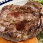 COMEDOR MONRICO - ボリュームたっぷりのお肉！