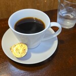 キッチン ブルー グローブ - ホットコーヒーのアップ